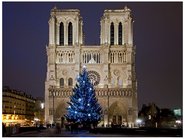 Christmas tour in Paris