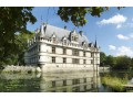 LOIRE VALLEY SECRET CASTLES AND WINE 